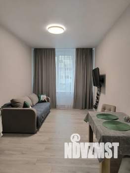 1-к квартира, посуточно, 42м2, 1/6 этаж