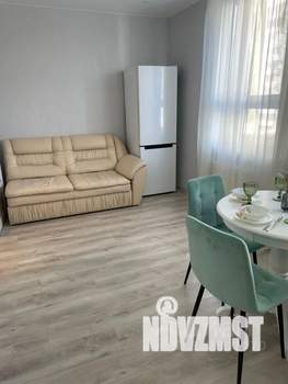 1-к квартира, посуточно, 39м2, 3/10 этаж