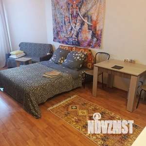 Студия квартира, посуточно, 27м2, 19/25 этаж