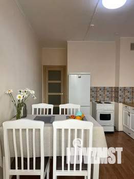 1-к квартира, посуточно, 52м2, 5/18 этаж