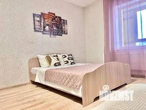 Студия квартира, посуточно, 35м2, 6/25 этаж