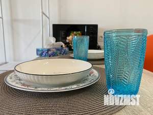 Студия квартира, посуточно, 28м2, 15/25 этаж