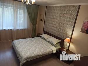 3-к квартира, посуточно, 60м2, 3/5 этаж