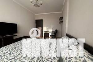 1-к квартира, посуточно, 52м2, 11/18 этаж