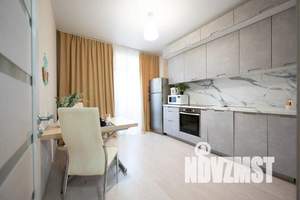 1-к квартира, посуточно, 43м2, 7/25 этаж