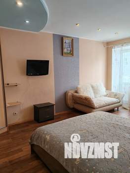 1-к квартира, посуточно, 45м2, 4/5 этаж