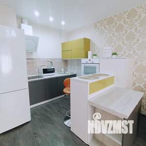 1-к квартира, посуточно, 50м2, 7/25 этаж