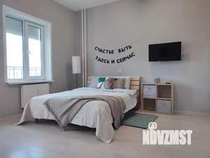 Студия квартира, посуточно, 32м2, 14/25 этаж