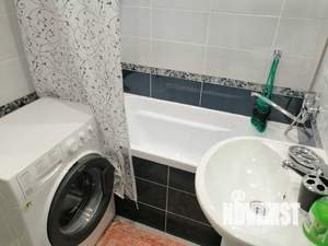 Студия квартира, посуточно, 30м2, 2/5 этаж