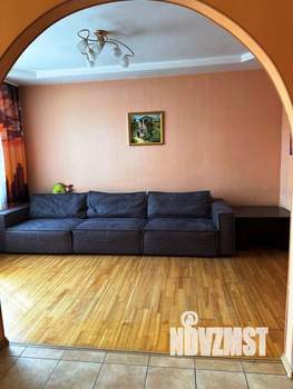 4-к квартира, вторичка, 77м2, 2/18 этаж