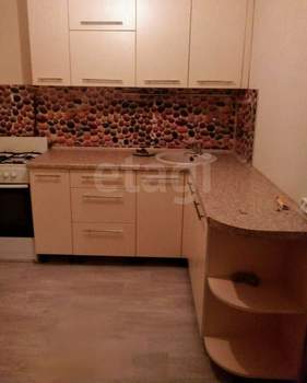 2-к квартира, вторичка, 46м2, 1/5 этаж