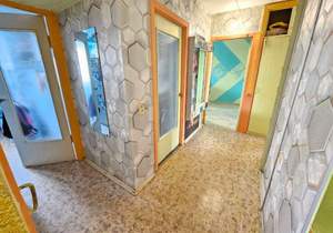 3-к квартира, вторичка, 61м2, 5/5 этаж