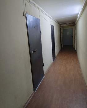 2-к квартира, вторичка, 23м2, 1/5 этаж