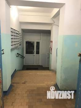 2-к квартира, вторичка, 50м2, 1/9 этаж