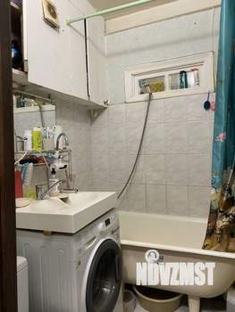 2-к квартира, вторичка, 42м2, 4/4 этаж