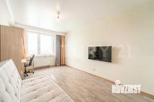 1-к квартира, вторичка, 40м2, 15/18 этаж