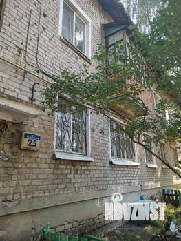 2-к квартира, вторичка, 42м2, 1/3 этаж