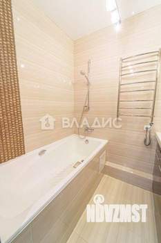4-к квартира, вторичка, 134м2, 9/25 этаж