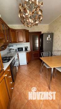 3-к квартира, вторичка, 58м2, 6/9 этаж