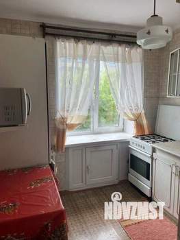 2-к квартира, вторичка, 48м2, 3/3 этаж