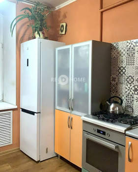 2-к квартира, вторичка, 55м2, 2/4 этаж