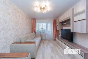 2-к квартира, вторичка, 45м2, 3/5 этаж