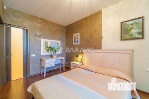 4-к квартира, вторичка, 134м2, 9/25 этаж