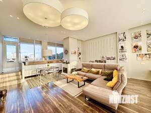 4-к квартира, вторичка, 109м2, 10/10 этаж