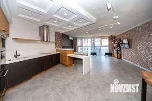 1-к квартира, вторичка, 72м2, 23/25 этаж
