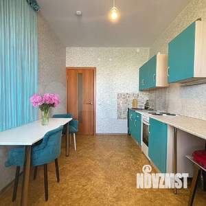 3-к квартира, вторичка, 64м2, 18/22 этаж