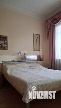 4-к квартира, вторичка, 100м2, 2/4 этаж