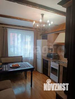 4-к квартира, вторичка, 98м2, 2/10 этаж