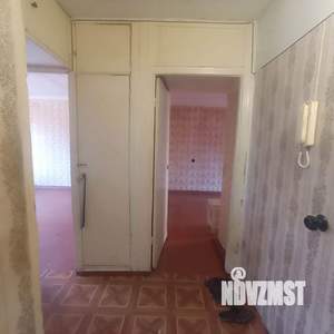 2-к квартира, вторичка, 46м2, 1/5 этаж