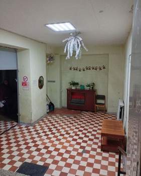 2-к квартира, вторичка, 23м2, 1/5 этаж