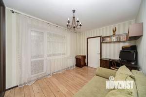 2-к квартира, вторичка, 47м2, 1/10 этаж