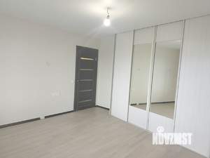 1-к квартира, вторичка, 37м2, 9/9 этаж