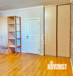 4-к квартира, вторичка, 128м2, 6/18 этаж