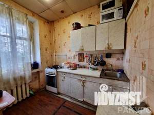 2-к квартира, вторичка, 57м2, 1/5 этаж