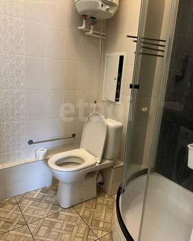 2-к квартира, вторичка, 70м2, 2/3 этаж