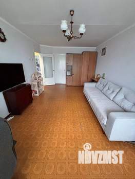 4-к квартира, вторичка, 72м2, 2/5 этаж