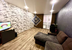 2-к квартира, вторичка, 53м2, 1/9 этаж