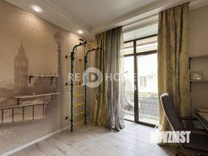 2-к квартира, вторичка, 58м2, 1/3 этаж