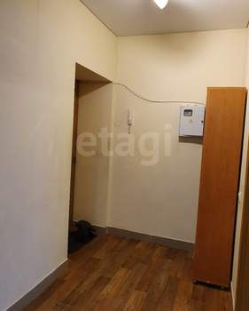 2-к квартира, вторичка, 76м2, 2/4 этаж