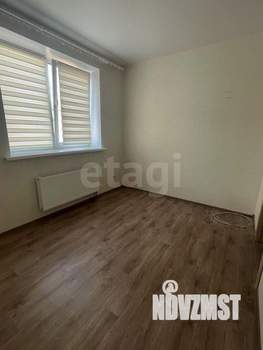 2-к квартира, вторичка, 39м2, 4/4 этаж