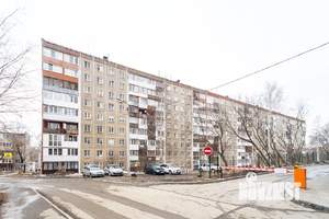 3-к квартира, вторичка, 53м2, 8/9 этаж