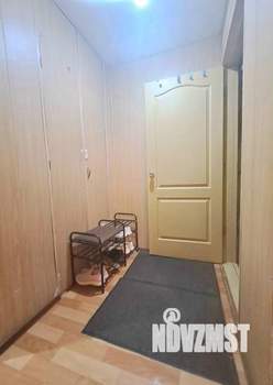 3-к квартира, вторичка, 54м2, 1/9 этаж