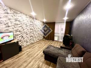 2-к квартира, вторичка, 53м2, 1/9 этаж