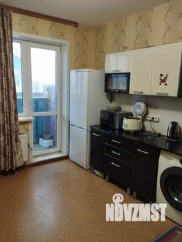 2-к квартира, вторичка, 68м2, 14/17 этаж