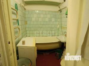 2-к квартира, вторичка, 42м2, 3/3 этаж