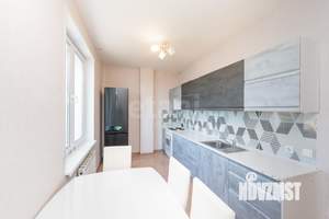 3-к квартира, вторичка, 78м2, 10/25 этаж